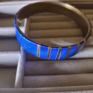 Vtg Bohochic Brass Dyed Bone Inlaid Bangle Bracelet/j83